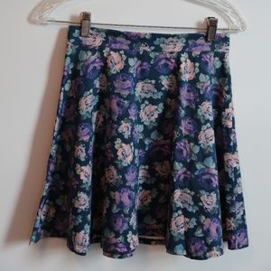 Skater-style skirts (bundle of 2)
